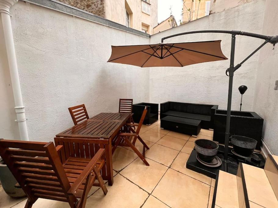 Studio Balcon Champs-Elysees - Hala パリ エクステリア 写真